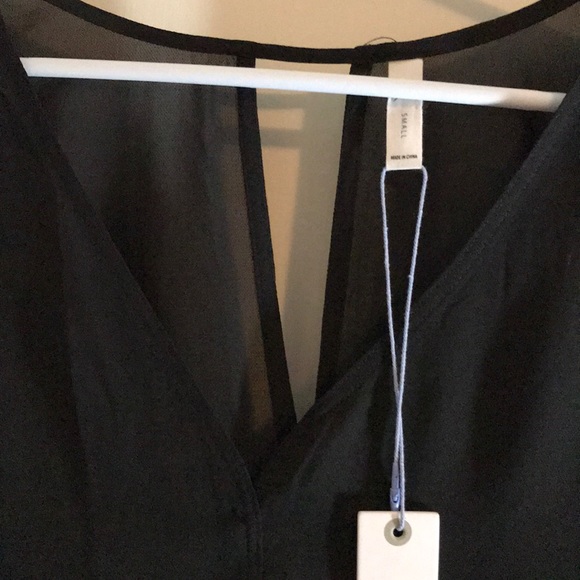 Gentle Fawn Olive Sheer Top - Picture 4 of 4